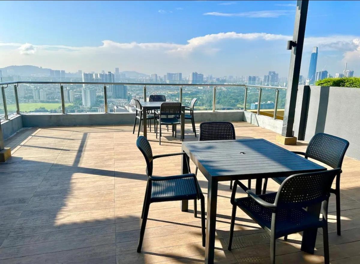 Private Queen Size Klcc Kuala Lumpur
